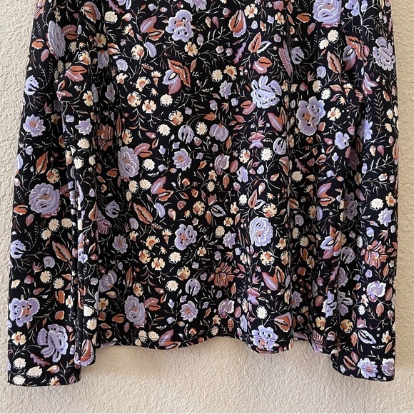 Ann Taylor Top Blouse Floral Pleated Shoulder Puff Sleeve Feminine Casual - Picture 6 of 13